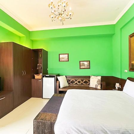 Ho Feng Private Hotel 電梯自助民宿 Цзянь Экстерьер фото